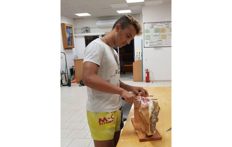 Tradition oblige .....